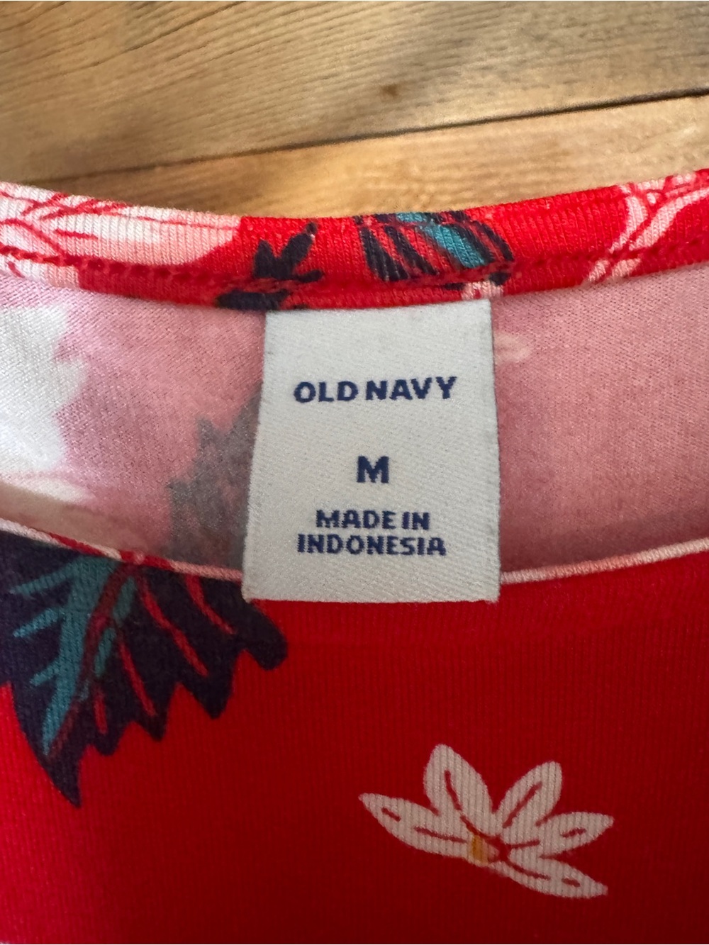 Old Navy Women’s Red Floral Long-Sleeve Dress Size M 10/12 - Picture 4 of 5